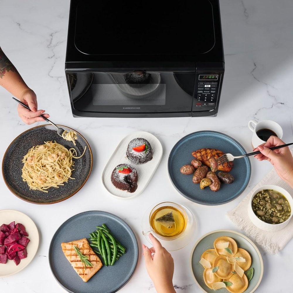 Farberware Countertop Microwave 700 Watts, 0.7 Cu. Ft. - Microwave Oven With LED Lighting and Child Lock - Perfect for Apartments and Dorms - Easy Clean Stainless Steel - Image 6